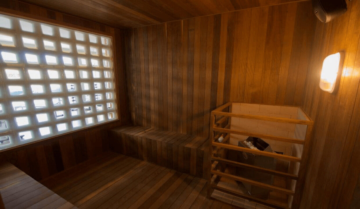 10-sauna
